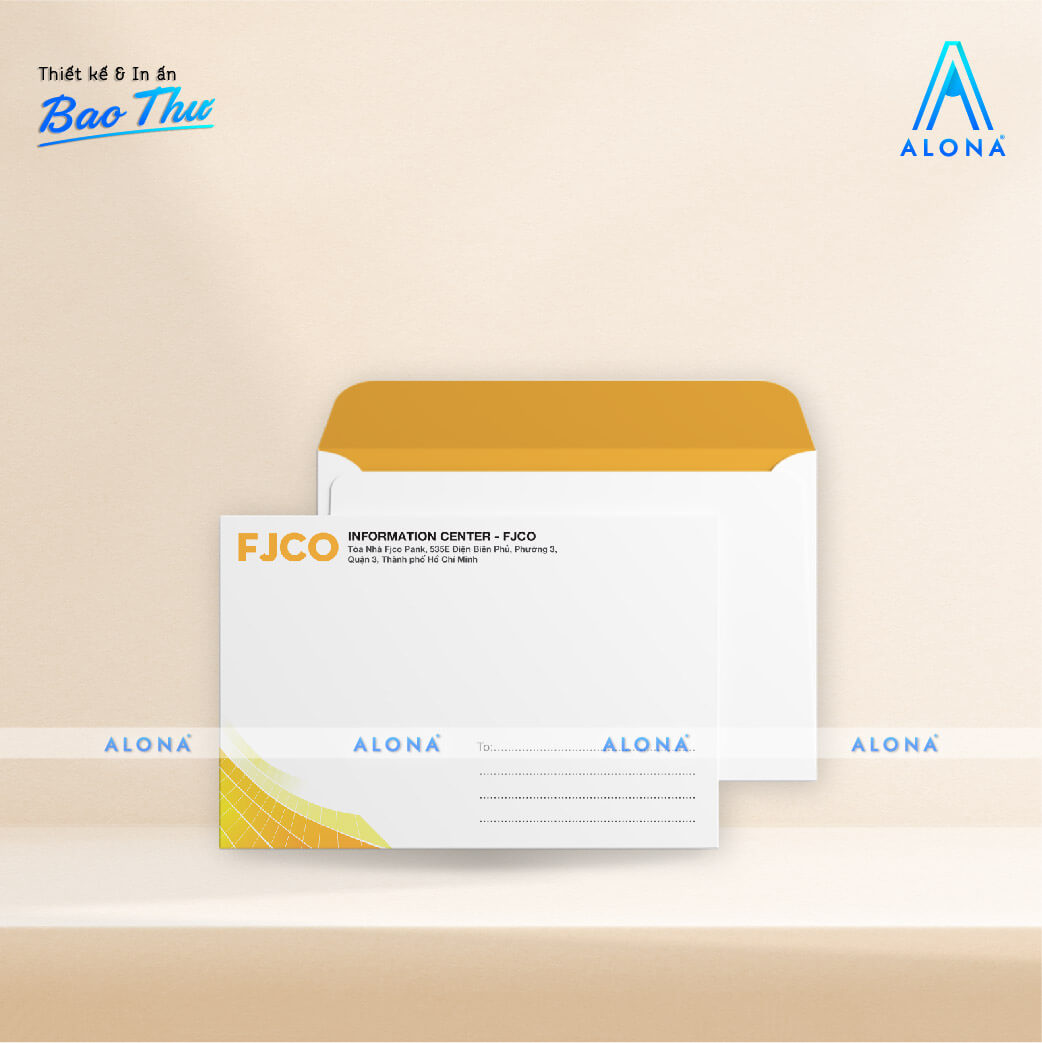 Bao thư trắng cam hiện đại với mã QR nổi bật, thiết kế công nghệ mang dấu ấn sáng tạo