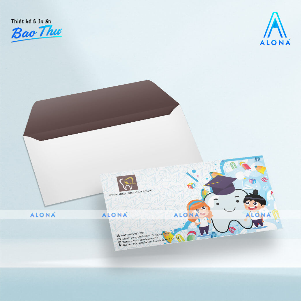 Mẫu bao thư nha khoa trẻ em, thiết kế dễ thương với hình răng cười và hai bé vui vẻ