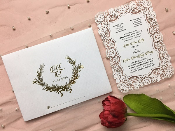 Font chữ Parfumerie Script Pro dùng để thiết kế thiệp cưới đẹp