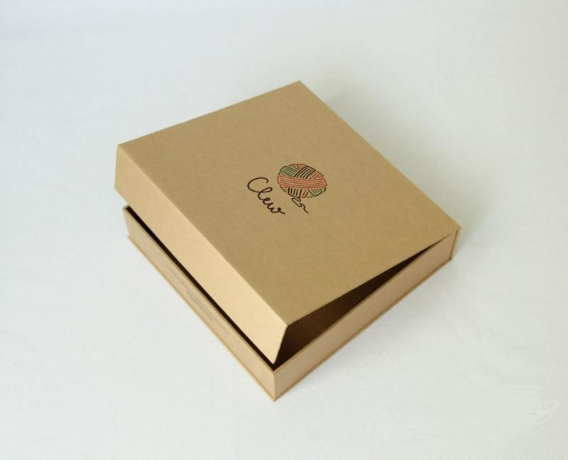 Mẫu hộp giấy đựng quần áo phong cách vintage