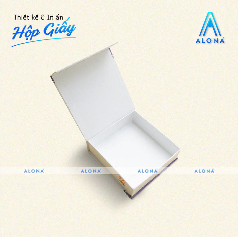 Hộp giấy đựng quần áo thể hiện sự chuyên nghiệp và đẳng cấp của thương hiệu