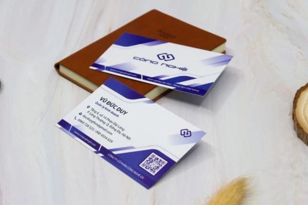 Mẫu card visit cá nhân hiện đại dành cho nhân viên công sở Mẫu card visit cá nhân hiện đại dành cho nhân viên công sở