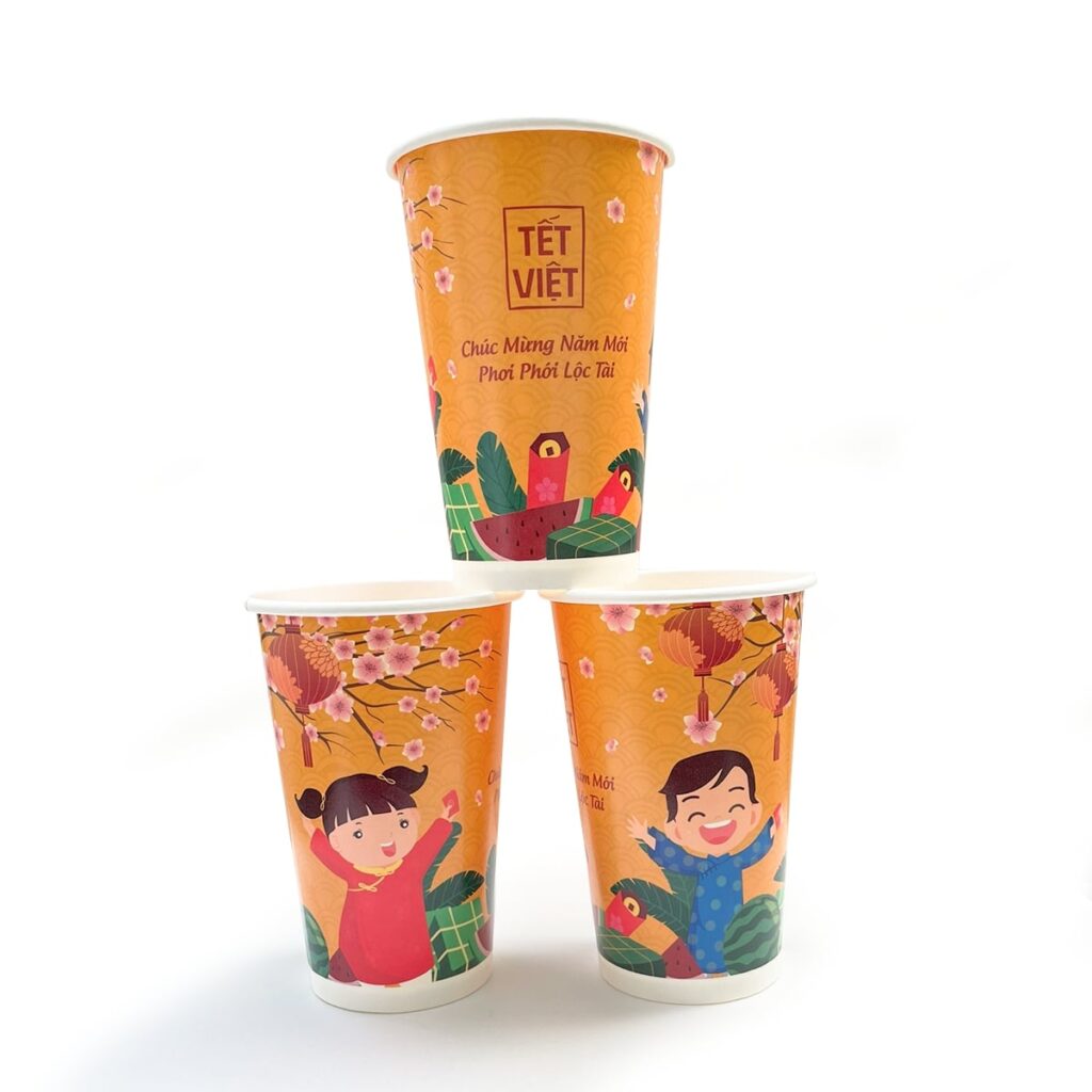 Mẫu ly giấy Tết hoa mai mang lại cảm giác tươi vui, nhẹ nhàng