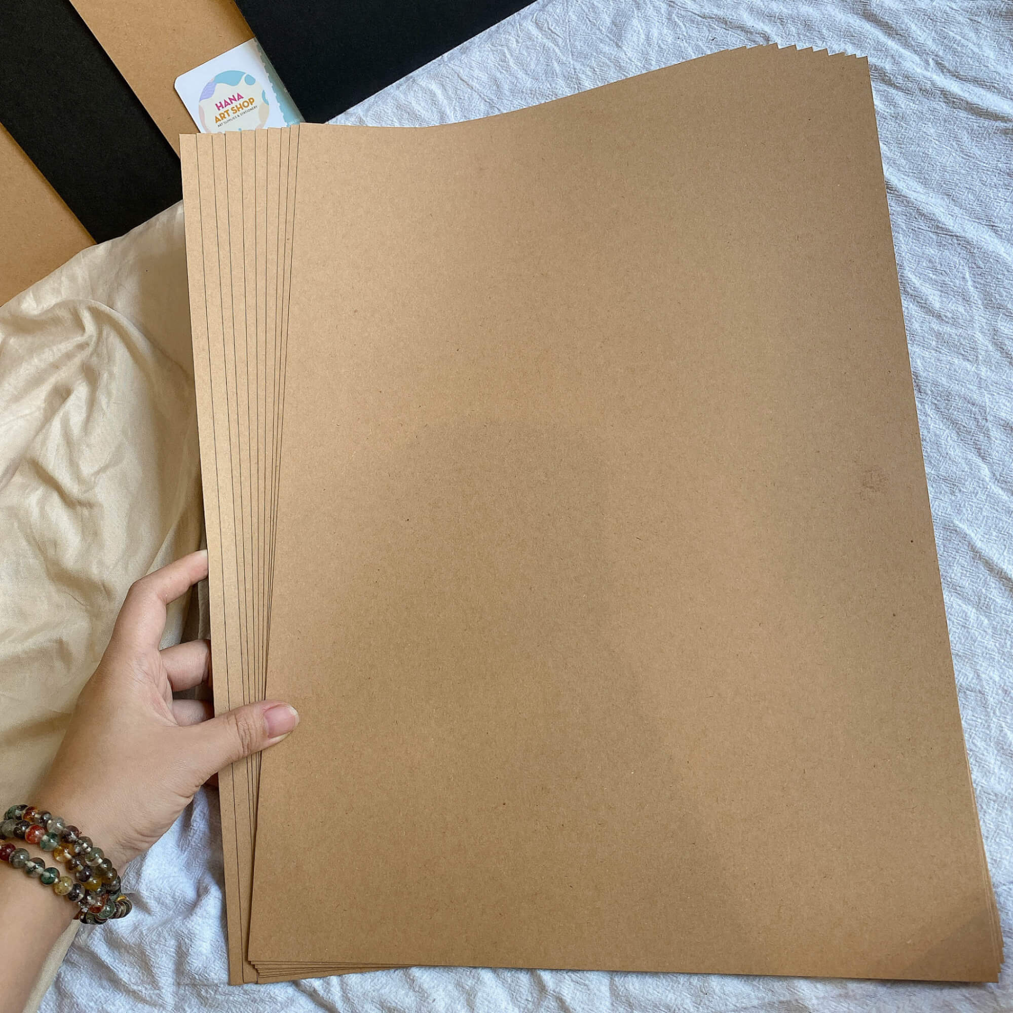Chất liệu giấy kraft dùng để làm túi giấy đựng cà phê