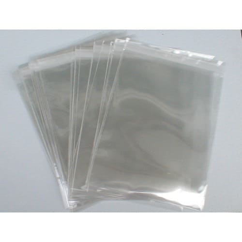 Crystal-clear plastic bags with zipper seals Crystal-clear plastic bags with zipper seals